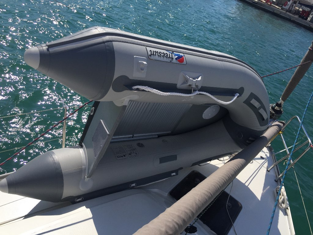FreeSun Dingi Bot